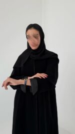 ⁦عباية كريب ملكي أسود⁩ - الصورة ⁦5⁩