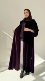 ⁦عباية مخمل مبطن موف⁩ - الصورة ⁦3⁩