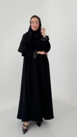 ⁦عباية كريب ملكي أسود⁩ - الصورة ⁦4⁩