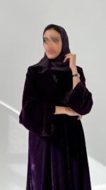 ⁦عباية كريب ملكي أسود⁩ - الصورة ⁦2⁩